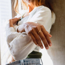 Load image into Gallery viewer, Wrap Diamond Ring