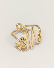 Load image into Gallery viewer, Wire Initial Ring